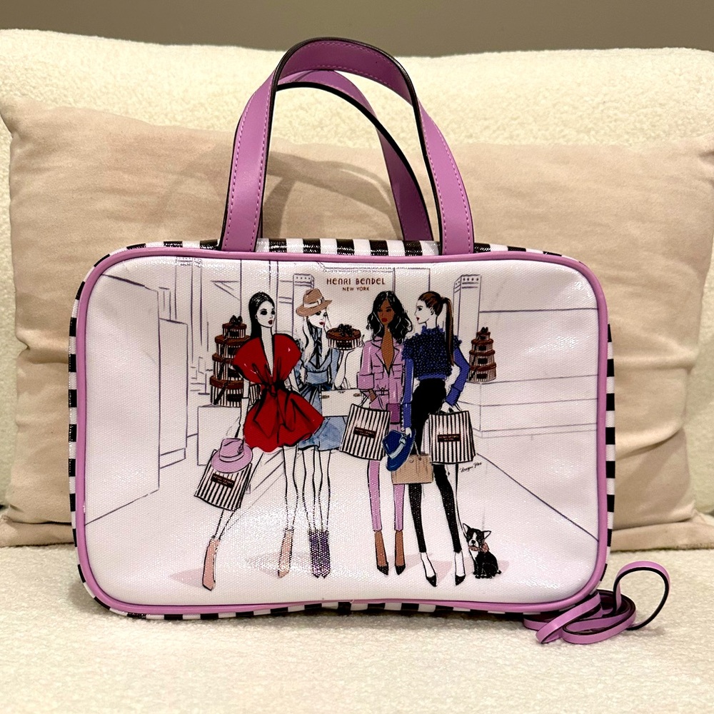 Henri Bendel Travel Accessory Makeup Bag